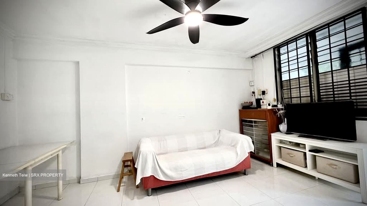 Blk 74 Lorong 4 Toa Payoh (Toa Payoh), HDB 3 Rooms #564182971